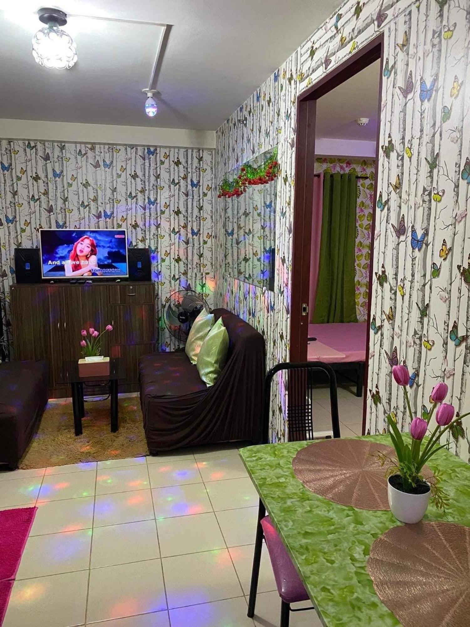 1-br Unit Urban Deca Homes * Manila