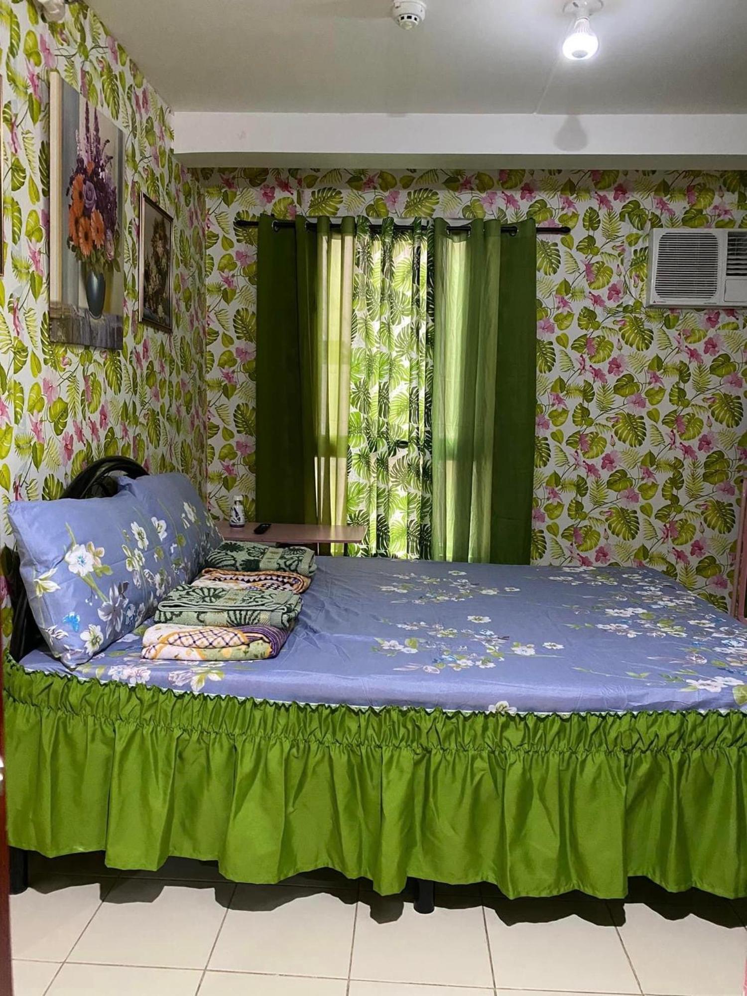 Apartment 1-br Unit Urban Deca Homes Manila